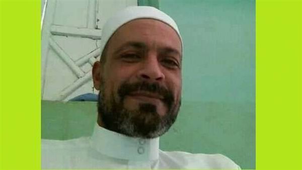 لقطات مروعة.. لحظة مقتل إمام وخطيب بالدقهلية على يد نجل خالته | فيديو