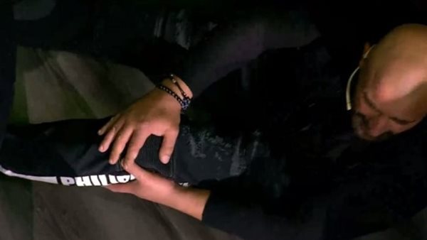 حقيقة إصابة أحمد السقا في قدمه 