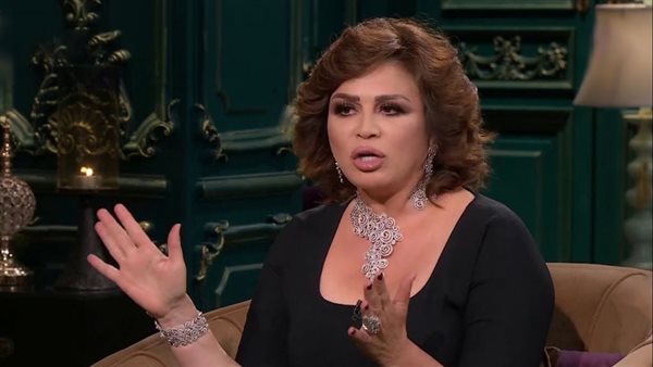 هي بخير.. إلهام شاهين تكشف آخر تطورات الحالة الصحية لدلال عبد العزيز 