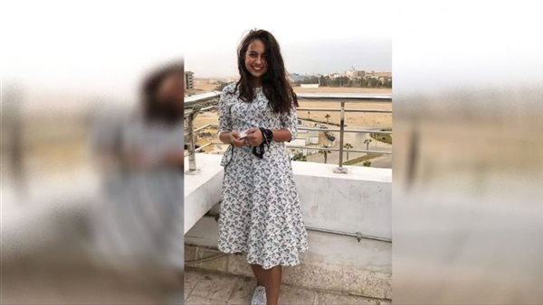 حكاية فستان هز جامعة.. هل يعاقب المتنمرين على فتاة الفستان بجامعة طنطا؟