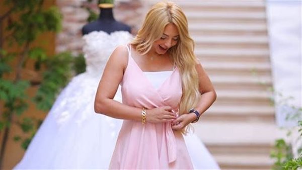 ده جنب عمري ما وريته لحد.. مي حلمي تثير الجدل بمقطع فيديو جديد وتغلق التعليقات| شاهد