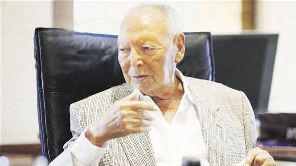 توفي منذ يومين.. لماذا أجلت عائلة أنسي ساويرس إعلان خبر الوفاة؟