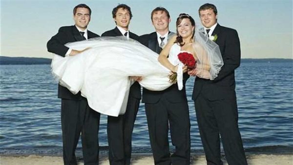 ممكن تتجوزي اتنين في وقت واحد.. مشروع قانون يمكن المرأة من الجمع بأكثر من زوج في هذه الدولة