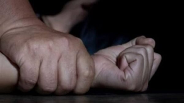 وصفت غرفة نومه.. تفاصيل جديدة في هتك عرض طفلة على يد إمام بالدقهلية