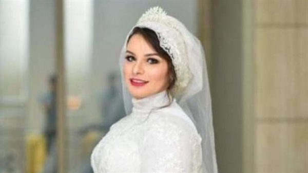 اجبرنا كأننا لم نر حزنا قط.. آخر أمنيات الطبيبة ياسمين حسن | شاهد 