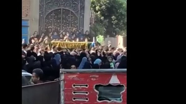 قطعوا ودانها وكسروا مناخيرها.. عزة حمادة خرجت تفك فلوس فوجدوها جثة في ترعة| شاهد 