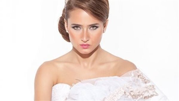 كتب كتاب فقط.. نيللي كريم تكشف حقيقة زواجها وموعد حفل الزفاف 