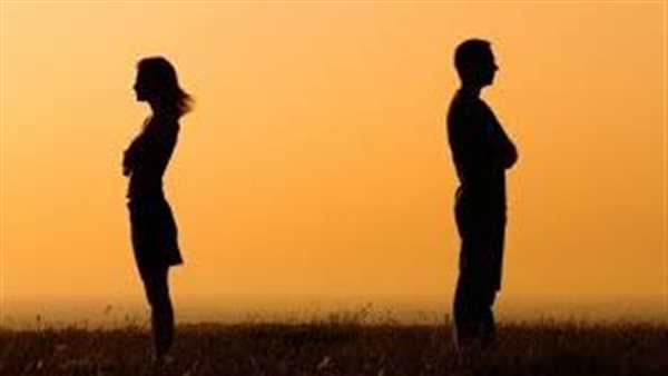 كتب كومنت عند الإكس وتجاهل رسالتها.. فتاة تنفصل عن خطيبها قبل الجواز بشهر