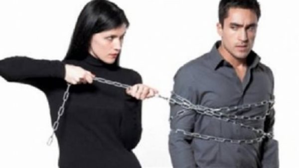 أكلته زيت خروع.. أخبرها بنيته الزواج من أخرى فانتقمت منه بطريقة غير متوقعة| شاهد 