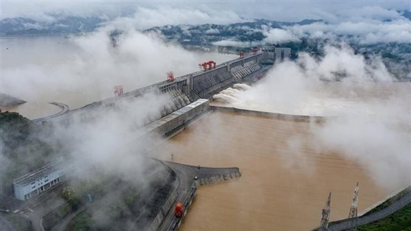 دخان كثيف.. حقيقة حريق سد النهضة 