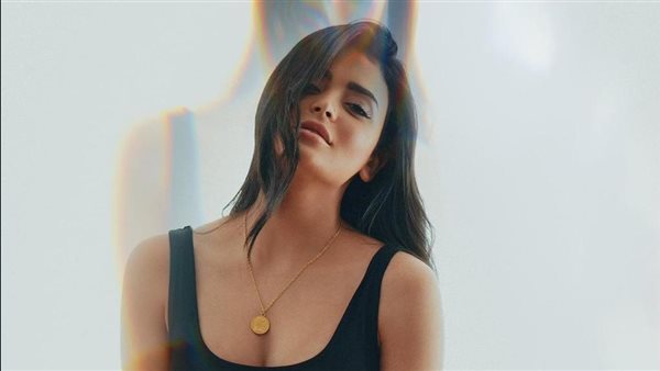 تتجوزيني أنا بنت؟.. أسماء جلال تتلقى طلبا غريبا من متابعة وهذا رد فعلها | شاهد