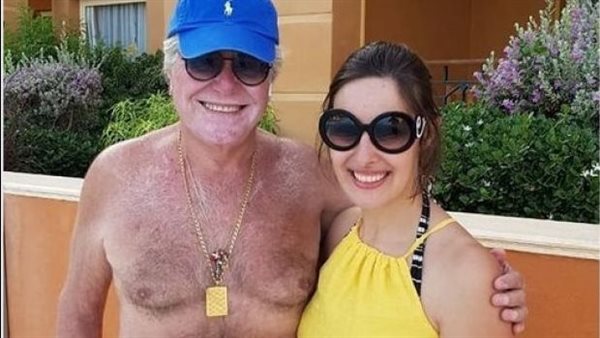 جمالي بهره.. جيلان علاء ترد على شائعات زواجها من حسين فهمي بطريقة ساخرة