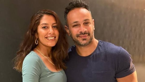 حذف صورتها وألغى متابعتها.. محمد عطية يثير الجدل حول علاقته بميرنا الهلباوي: مجنونة