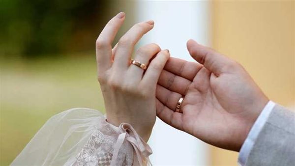 بعد إثارته الجدل..أول تعليق من دار الإفتاء على دعوات زواج الـ بارت تايم 