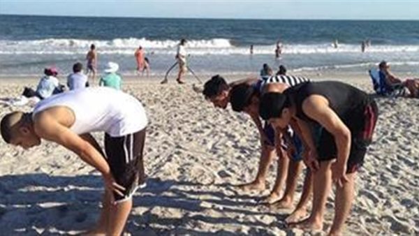 الأزهر يجيب..حكم الصلاة على الشواطئ والوضوء من ماء البحر