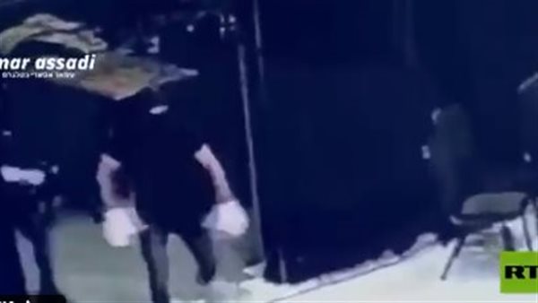 إصابة والد العريس.. لحظة السطو المسلح على قاعة زفاف لسرقة نقوط عرس| شاهد