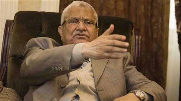 بلغ تحياتي للوالد.. سر توجيه الرئيس السيسي الشكر مرتين لـ محمود العربي