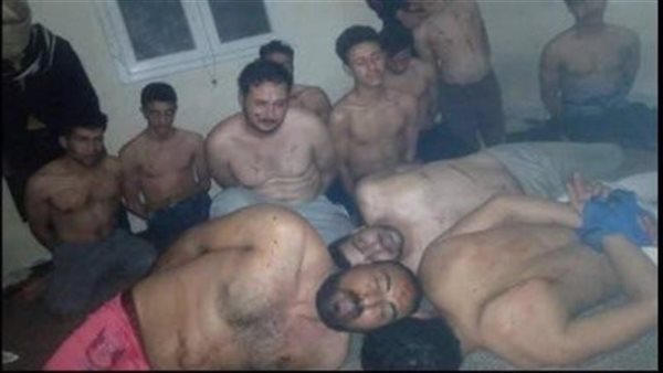 واقعة مهينة.. التفاصيل الكاملة لتعذيب مصريين في ليبيا| شاهد