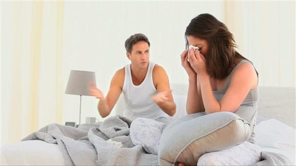 الإفتاء توضح طرق التعامل معه.. «زوجي نرجسي ولا يعجبه شيء»| شاهد