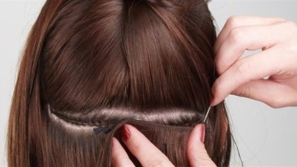 لو شعرك وقع.. 3 حالات شرعية تحسم موقفك من ارتداء الباروكة