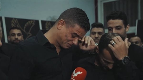 مشهد مؤثر.. سعد سمير يبكي في حفل وداعه بالنادي الأهلي| شاهد 