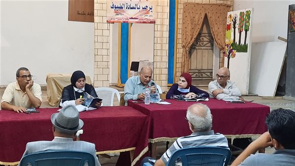 نادي أدب طنطا يناقش 