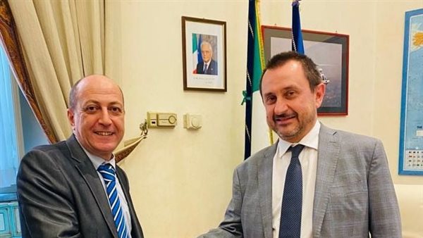 خلال لقاءه متحدث الجالية بروما.. البرلمان الإيطالي يؤكد على عمق العلاقات مع مصر