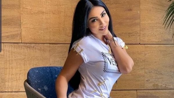 تسببت في 3 عمليات لنجل طارق العريان..من هي الفنانة شيرين أبو العز ؟