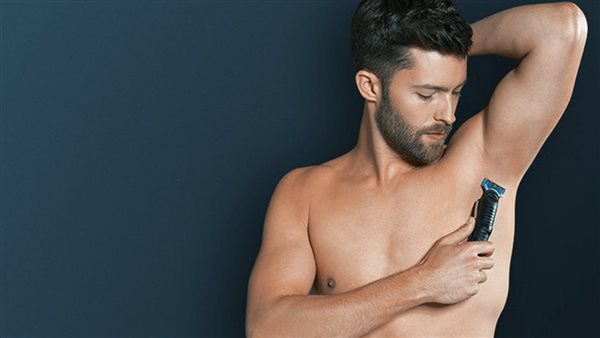 الإفتاء تحسم الجدل.. حكم حلاقة الرجال لشعر الجسد | فيديو