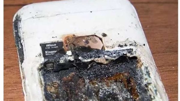 راقب البطارية جيدا.. 4 علامات تنذر بانفجار هاتفك 