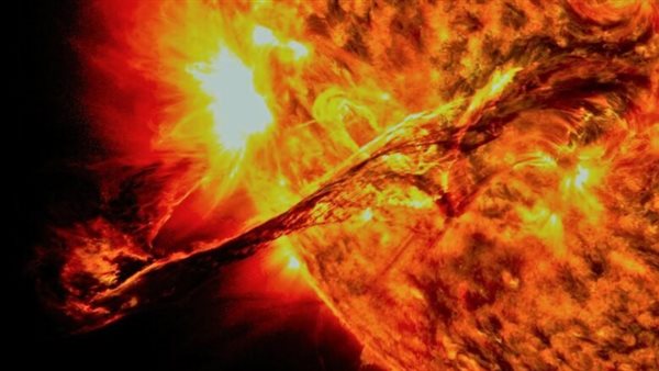 من أيام إلى شهر.. الإنترنت حول العالم مهدد بالانقطاع قريبًا لهذا السبب