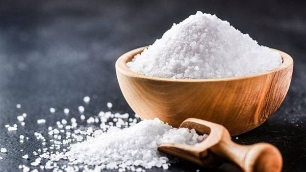 الحكومة تكشف حقيقة انتشار ملح طعام فاسد بالأسواق