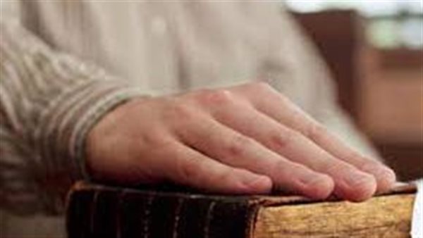 احذر يمين الخراب.. يجلب الفقر ويقطع النسل ويأتي بكل أمر عسير | شاهد