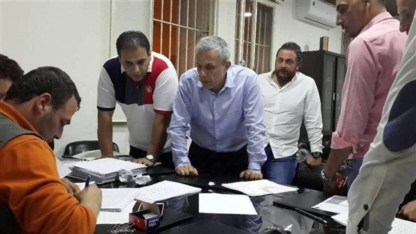 لموظفي الدولة.. إجراء هام يجب اتباعه لو كان رئيسك في العمل قريبك