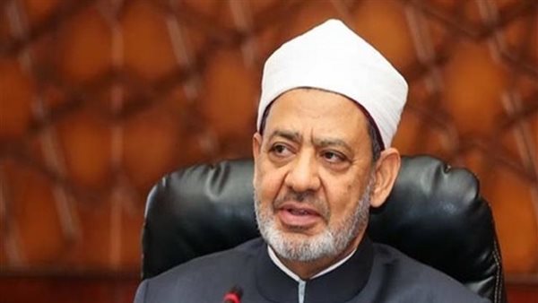 بعد سفره لألمانيا..شقيق شيخ الأزهر يكشف حقيقة مرض الإمام أحمد الطيب