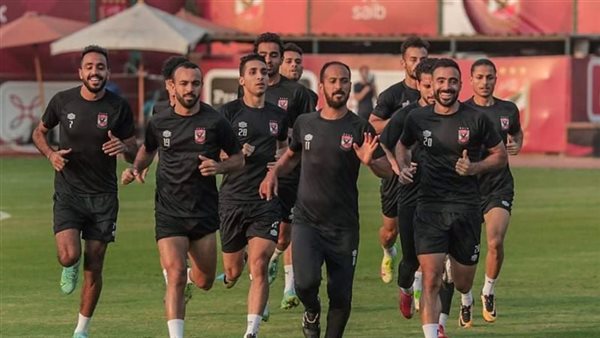 مفاجأة..لاعب بيراميدز ينتقل إلى الأهلي مجانا