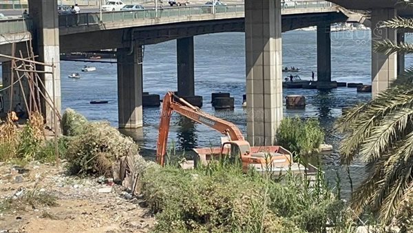 أجهزة الأمن تواصل البحث في عمق النيل..ميكروباص الساحل راح فين