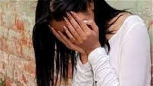 أقام علاقة جنسية معها وفسخ الخطوبة.. قرار عاجل من النيابة بشأن المتهمة بقتل خطيبها 