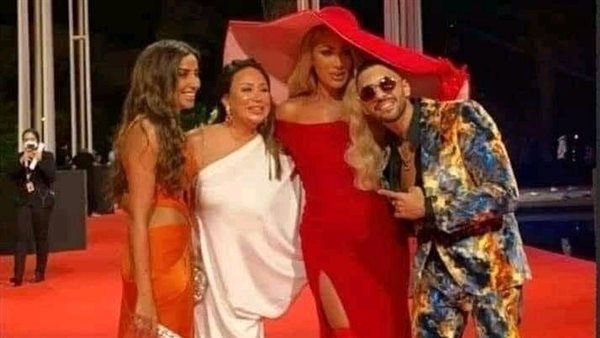 رجل إنجي علي فين؟.. حكاية صورة تثير جدلًا وحيرة بين الجمهور | شاهد