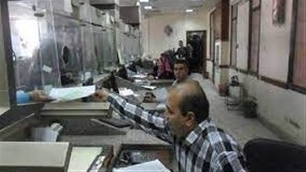 الفصل والغرامة والحبس.. عقوبات تطبق على هؤلاء الموظفين بداية من ديسمبر 2021