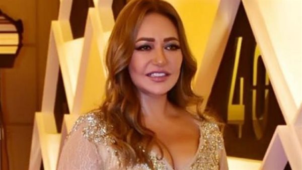 ليلى وهالة ولبلبة..كواليس سقوط 3 فنانات في مهرجان الجونة | فيديو 