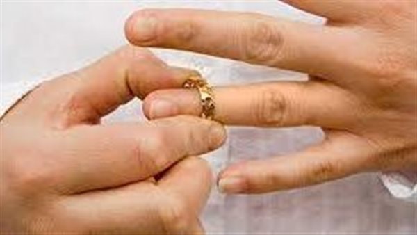 الإفتاء تجيب.. ما حكم قول عليّ الطلاق إن فعلتِ كذا تبقي طالق؟ | فيديو