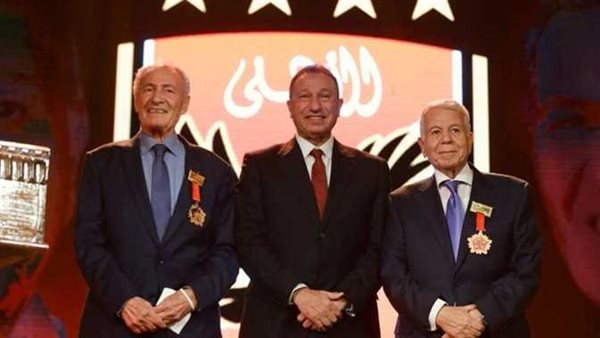  قال أنا مش شايف.. كواليس أزمة محمود الخطيب الصحية 