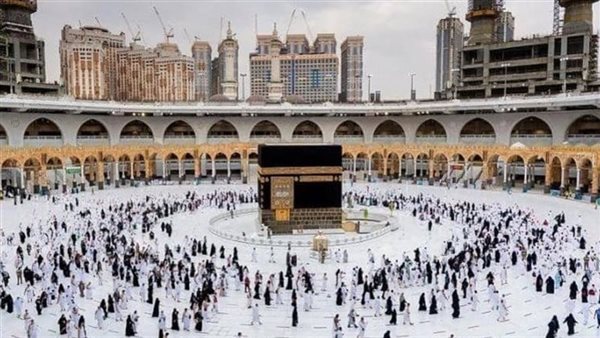 تشمل أداء العمرة والعمل.. السعودية تكشف موعد عودة المصريين للمملكة