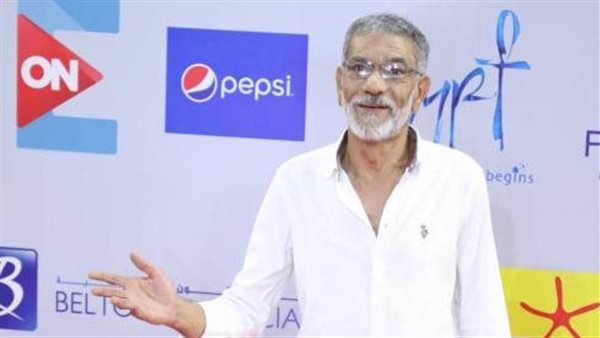 النجم الرايق.. وصلة رقص لـ سيد رجب في حفل ويجز بمهرجان الجونة | فيديو