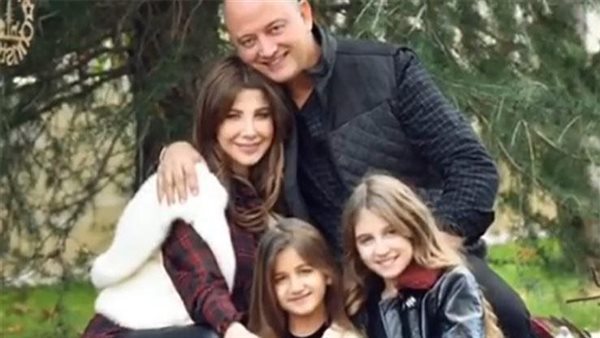 صورة فجرت الأزمة..حقيقة طلاق نانسي عجرم | فيديو