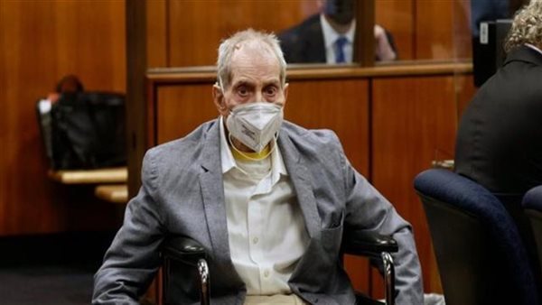 ارتكب جريمته الأولى منذ 40 سنة.. اتهام رجل أعمال شهير بقتل زوجته وصديقتها