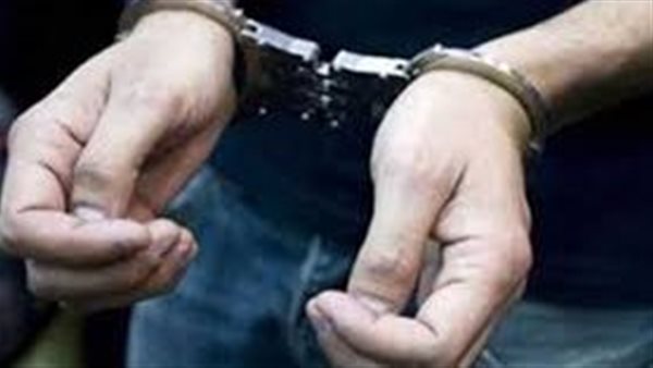 اعتدوا عليها وصوروها.. تفاصيل ضبط المتهمين بـ خطف فتاة داخل توك توك بالإسكندرية