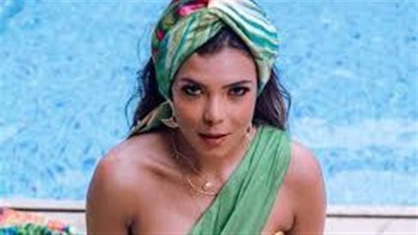 بتعب وبدخل المستشفى..ناهد السباعي ترفض الزواج لهذا السبب | فيديو