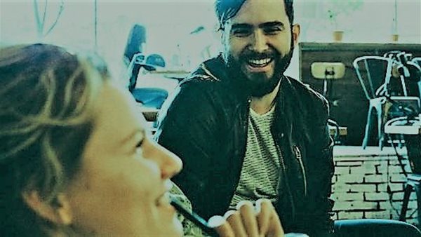 رومانسيون للغاية.. مواليد هذه الأبراج يحبون من أول نظرة